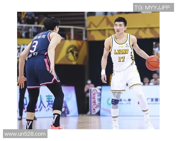 CBA常规赛第14轮精彩对决广东队迎战广厦队全力争胜展现篮球魅力